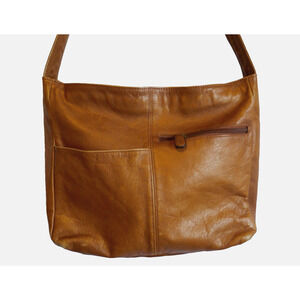 Boulder Ridge Full Grain Cowhide Weathered Leather Shoulder Bag Boho